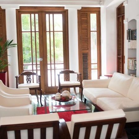 Being Villa Plymouth Extérieur photo